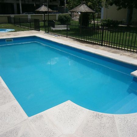 Hotel Nuevo Fatica Villa Carlos Paz Bagian luar foto