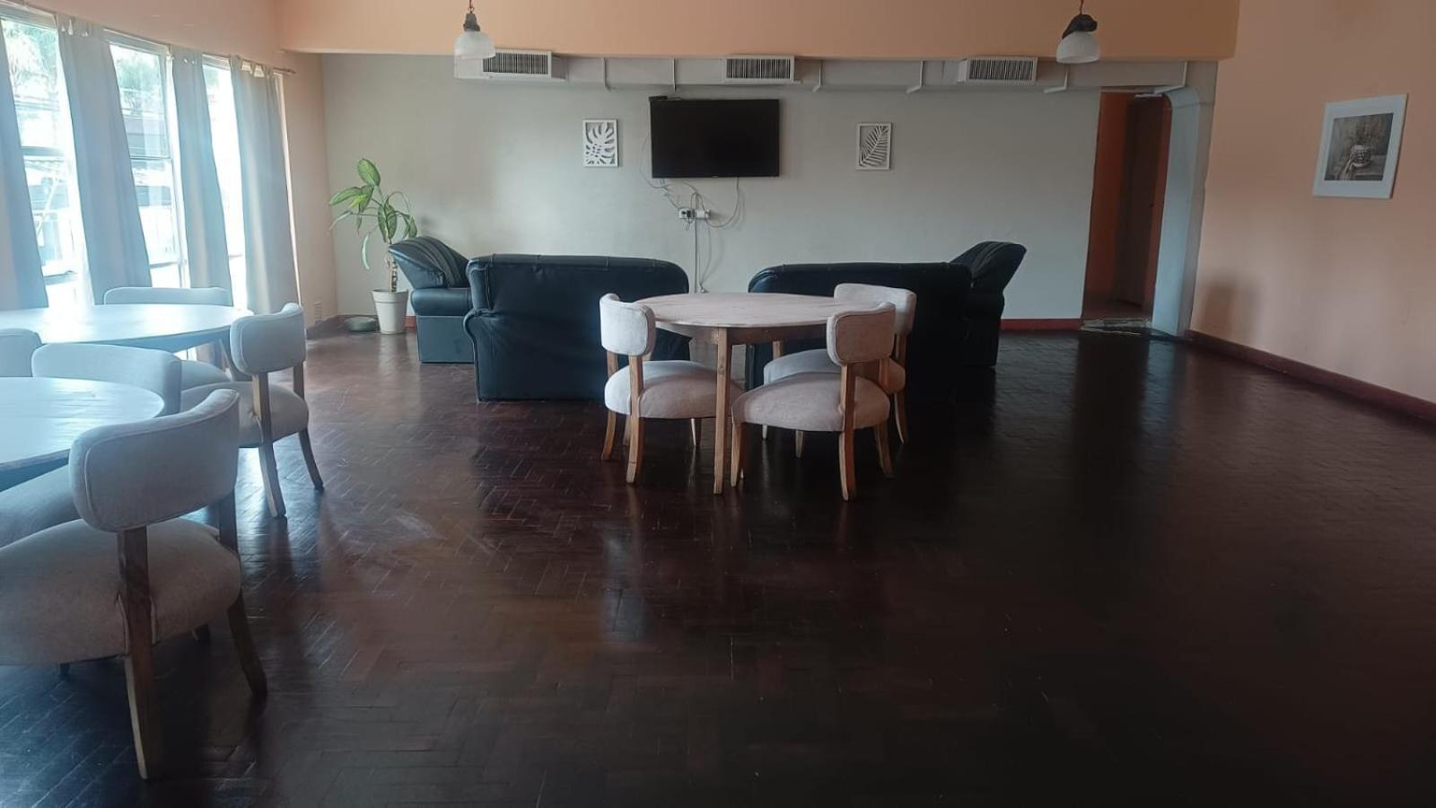 Hotel Nuevo Fatica Villa Carlos Paz Bagian luar foto