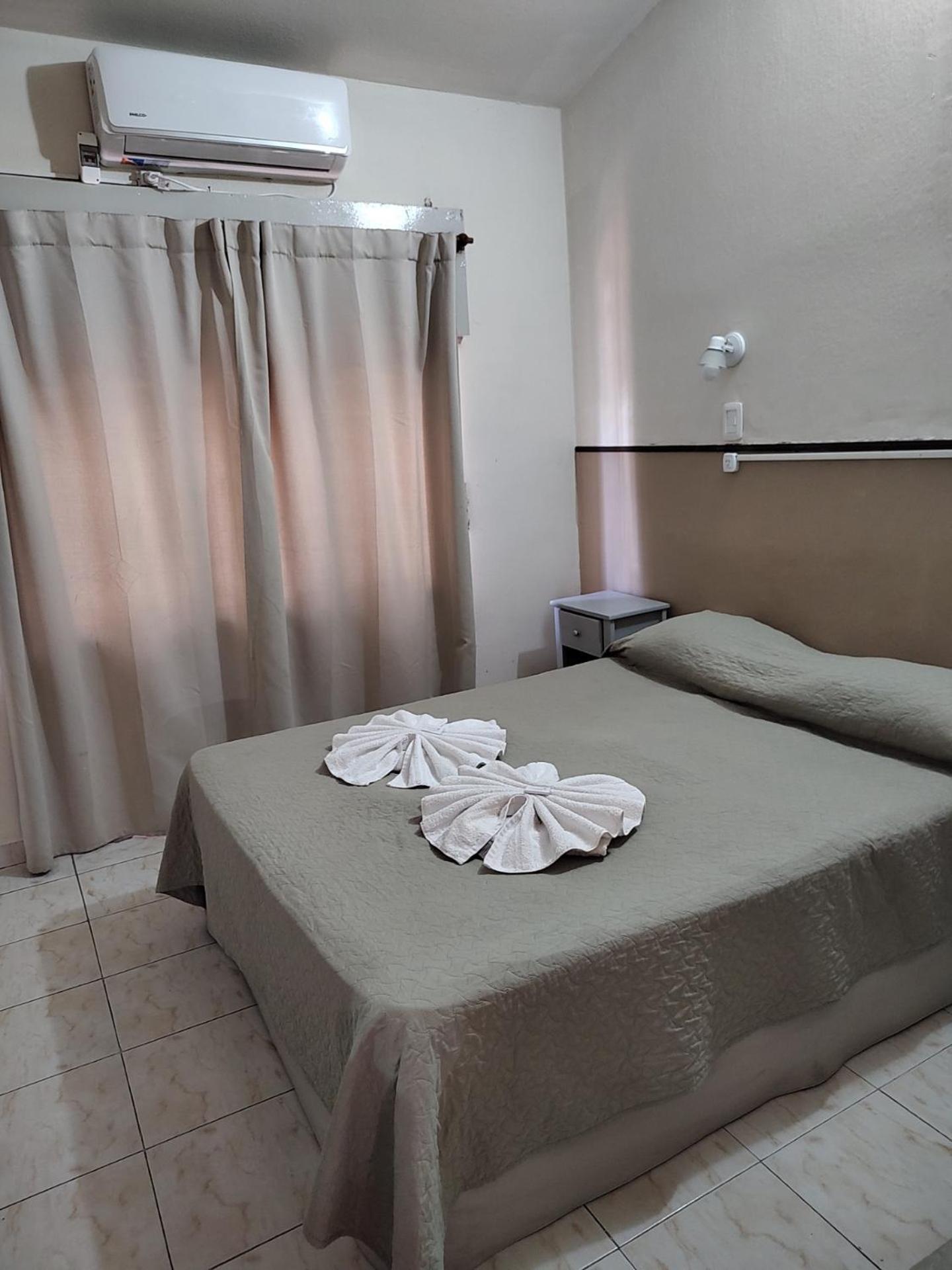 Hotel Nuevo Fatica Villa Carlos Paz Bagian luar foto