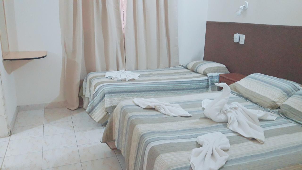 Hotel Nuevo Fatica Villa Carlos Paz Bagian luar foto