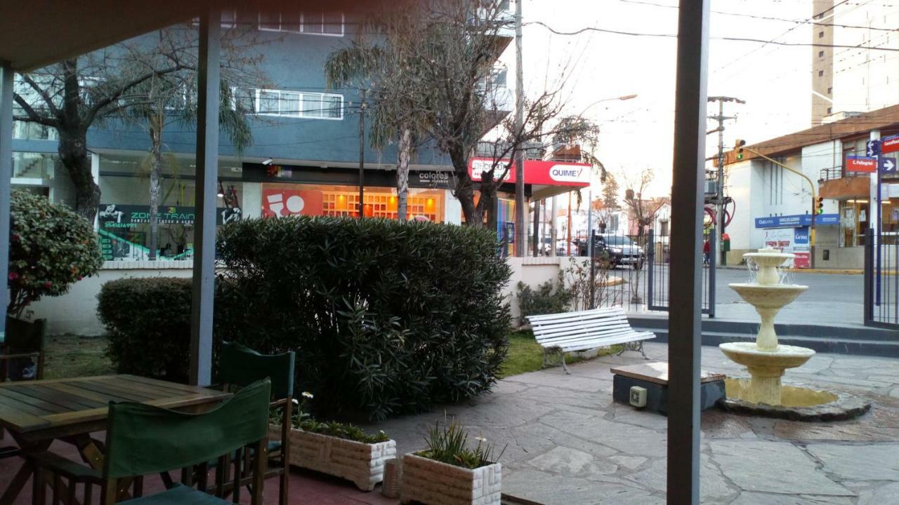 Hotel Nuevo Fatica Villa Carlos Paz Bagian luar foto